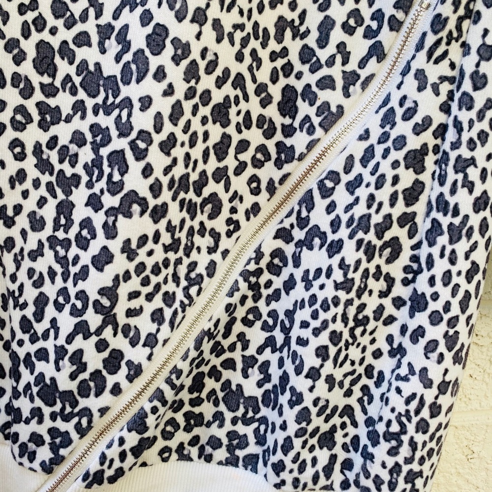 Cheetah print Sweatshirt